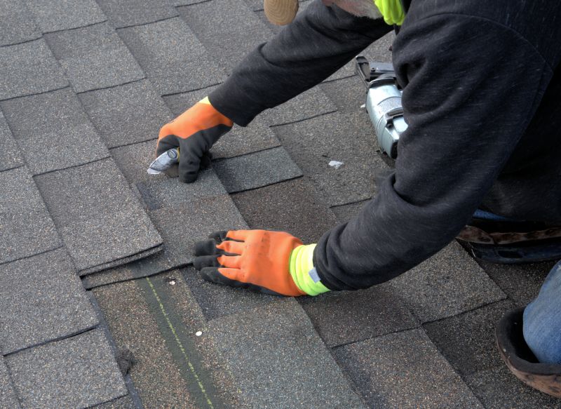 Asphalt Roof Repair in Rochester, MI