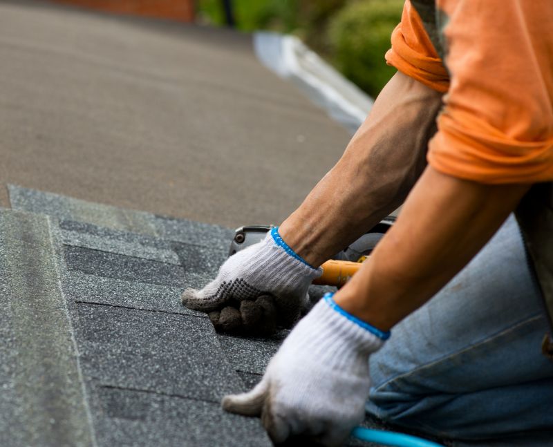 Asphalt Shingles Installation in Southfield, MI